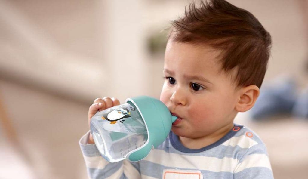 Bisfenol A en tazas entrenamiento bebés 